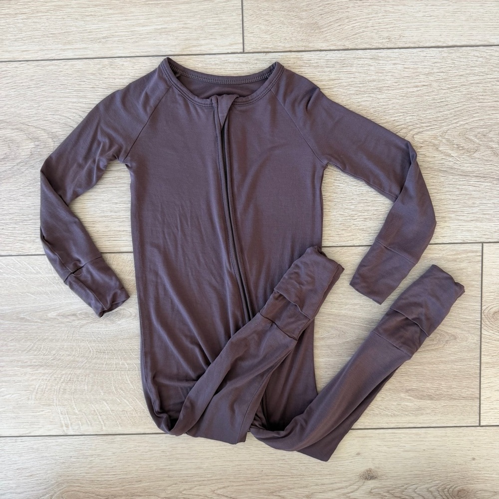 Little Sleepies Dark Choclate Zippy, 18-24m